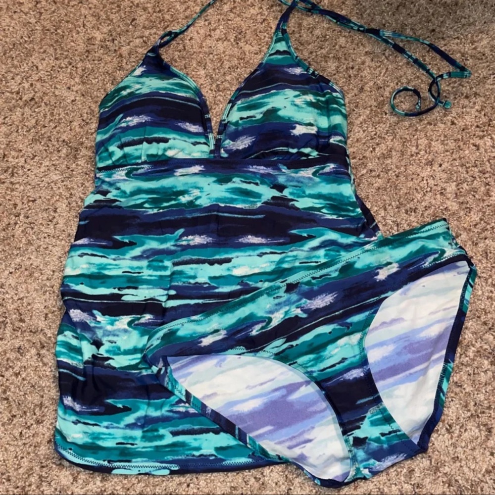 Pea in the pod maternity swimsuit
